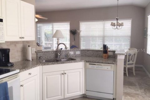 Villa ou maison à louer à Punta Gorda, Floride: 3 chambres, 124.3 m2 № 213470 - photo 9