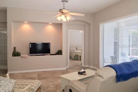 Villa ou maison à louer à Punta Gorda, Floride: 3 chambres, 124.3 m2 № 213470 - photo 6
