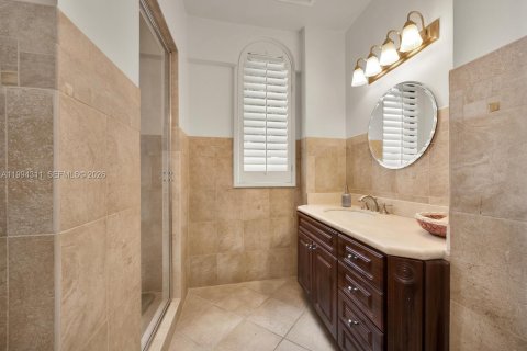 Condominio en venta en Miami, Florida, 4 dormitorios, 465.44 m2 № 2060721 - foto 28