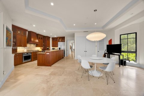 Condominio en venta en Miami, Florida, 4 dormitorios, 465.44 m2 № 2060721 - foto 8