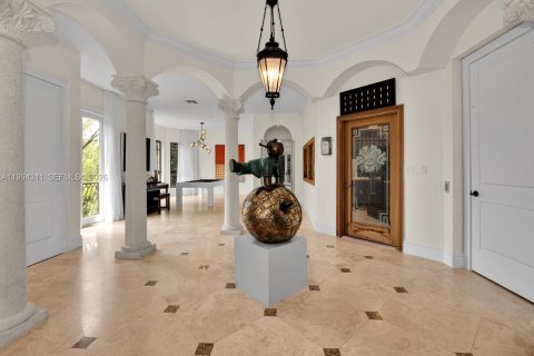 Condominio en venta en Miami, Florida, 4 dormitorios, 465.44 m2 № 2060721 - foto 5