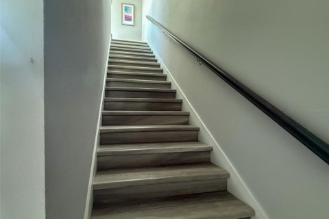 Condominio en alquiler en Kissimmee, Florida, 5 dormitorios, 244.33 m2 № 2105570 - foto 16