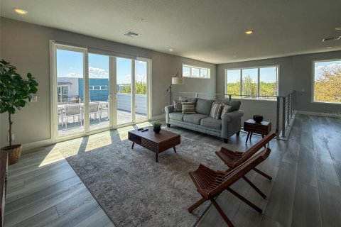 Condominio en alquiler en Kissimmee, Florida, 5 dormitorios, 244.33 m2 № 2105570 - foto 19