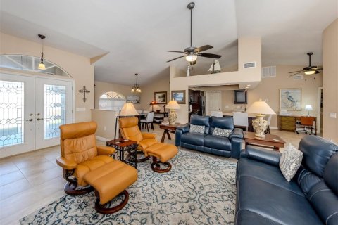 Casa en venta en Port Charlotte, Florida, 3 dormitorios, 199 m2 № 1516942 - foto 11