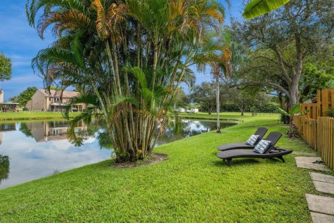 Townhouse in Davie, Florida 2 bedrooms, 112.97 sq.m. № 1951538 - photo 26