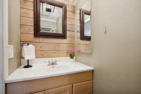 Townhouse in Davie, Florida 2 bedrooms, 112.97 sq.m. № 1951538 - photo 15