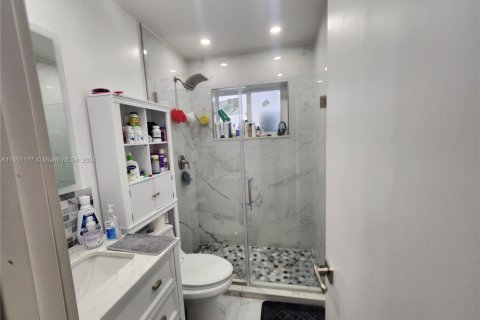 Купить виллу или дом в Хомстед, Флорида 4 спальни, 126.35м2, № 1957882 - фото 5