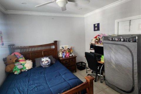 Купить виллу или дом в Хомстед, Флорида 4 спальни, 126.35м2, № 1957882 - фото 9