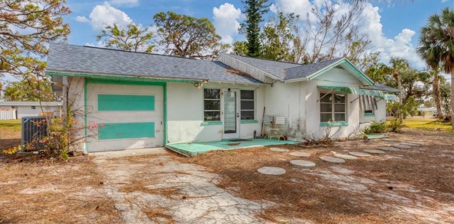 House in Englewood, Florida 2 bedrooms, 84.45 sq.m. № 1534601