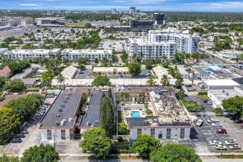 Copropriété à vendre à Hallandale Beach, Floride: 2 chambres, 75.44 m2 № 1992602 - photo 23