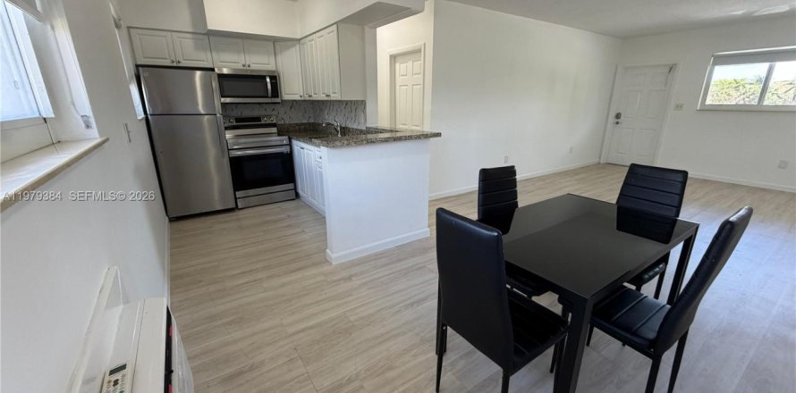 Appartement à North Miami, Floride 1 chambre, 65.03 m2 № 2046059