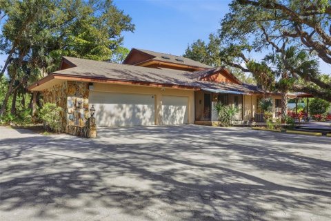 Casa en venta en Port Charlotte, Florida, 6 dormitorios, 512.26 m2 № 2143434 - foto 28