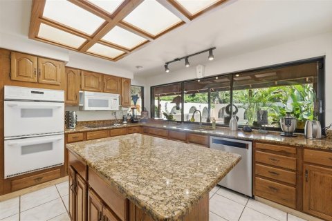 Casa en venta en Port Charlotte, Florida, 6 dormitorios, 512.26 m2 № 2143434 - foto 24