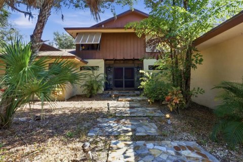 Casa en venta en Port Charlotte, Florida, 6 dormitorios, 512.26 m2 № 2143434 - foto 9