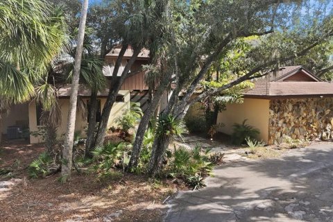 Casa en venta en Port Charlotte, Florida, 6 dormitorios, 512.26 m2 № 2143434 - foto 6