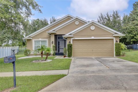 Casa en Minneola, Florida 4 dormitorios, 162.11 m2 № 2386222