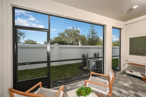 Townhouse in Brandon, Florida 3 bedrooms, 154.87 sq.m. № 1747527 - photo 17