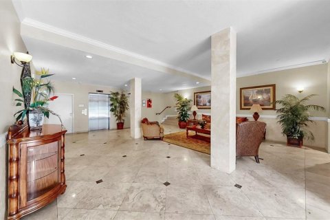 Condominio en venta en Sarasota, Florida, 2 dormitorios, 80.45 m2 № 1845037 - foto 25