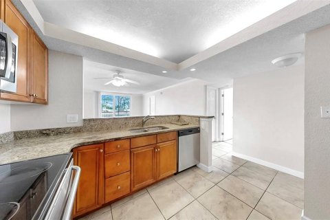 Condominio en venta en Sarasota, Florida, 2 dormitorios, 80.45 m2 № 1845037 - foto 11
