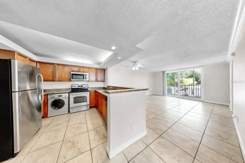Condominio en venta en Sarasota, Florida, 2 dormitorios, 80.45 m2 № 1845037 - foto 7