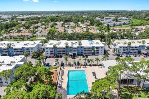 Condominio en venta en Sarasota, Florida, 2 dormitorios, 80.45 m2 № 1845037 - foto 29