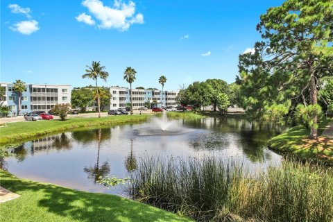 Condominio en venta en Sarasota, Florida, 2 dormitorios, 80.45 m2 № 1845037 - foto 30