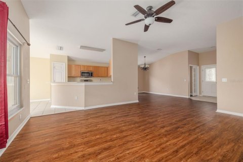 Villa ou maison à vendre à Tampa, Floride: 4 chambres, 157.38 m2 № 1761191 - photo 9