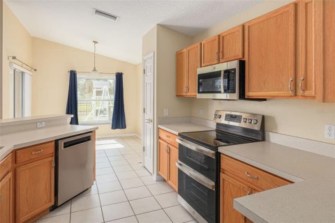 Villa ou maison à vendre à Tampa, Floride: 4 chambres, 157.38 m2 № 1761191 - photo 11
