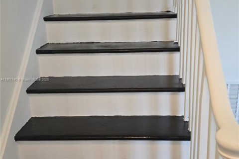 Villa ou maison à louer à West Palm Beach, Floride: 4 chambres, 136.75 m2 № 1953240 - photo 17