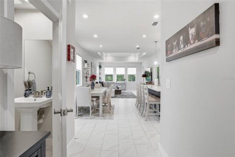 Villa ou maison à vendre à Lakewood Ranch, Floride: 4 chambres, 203.73 m2 № 2407058 - photo 5