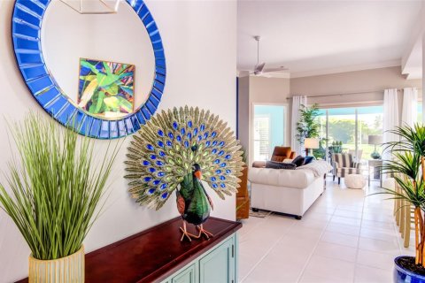 House in Sarasota, Florida 3 bedrooms, 186.55 sq.m. № 1586629 - photo 11