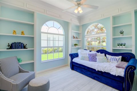 House in Sarasota, Florida 3 bedrooms, 186.55 sq.m. № 1586629 - photo 8