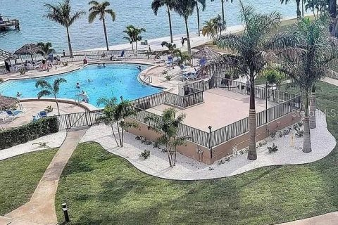 Condominio en venta en Saint Petersburg, Florida, 2 dormitorios, 149.11 m2 № 2097432 - foto 2