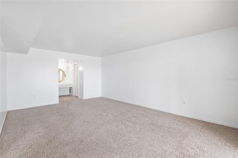 Condominio en venta en Saint Petersburg, Florida, 2 dormitorios, 149.11 m2 № 2097432 - foto 24