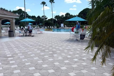 Condo in Port St. Lucie, Florida, 1 bedroom  № 2245985 - photo 14