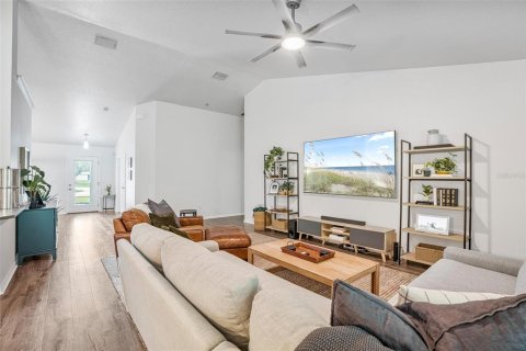 Casa en venta en Port Orange, Florida, 4 dormitorios, 200.95 m2 № 1911028 - foto 13