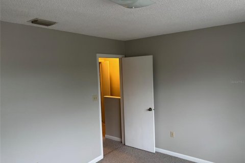 Townhouse in Tavares, Florida 2 bedrooms, 96.99 sq.m. № 1898608 - photo 3