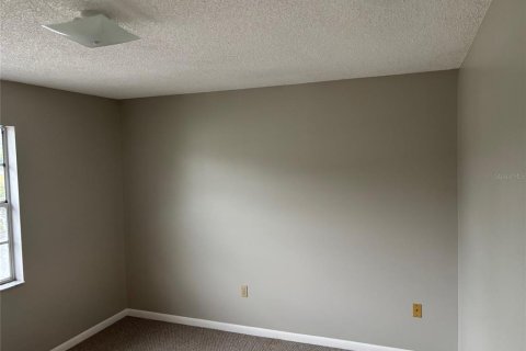 Townhouse in Tavares, Florida 2 bedrooms, 96.99 sq.m. № 1898608 - photo 4