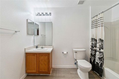 Casa en venta en Orlando, Florida, 4 dormitorios, 268.02 m2 № 1851195 - foto 21