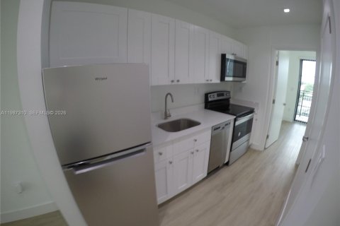 Copropriété à vendre à Davie, Floride: 1 chambre, 37.9 m2 № 2047764 - photo 6