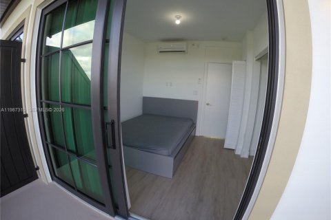 Copropriété à vendre à Davie, Floride: 1 chambre, 37.9 m2 № 2047764 - photo 10