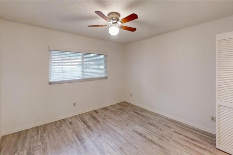 House in Ocala, Florida 2 bedrooms, 103.4 sq.m. № 1866913 - photo 16