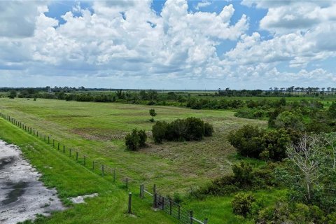 Land in Fort Meade, Florida № 2238771 - photo 16