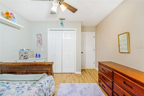 House in DeLand, Florida 4 bedrooms, 196.12 sq.m. № 2152163 - photo 30