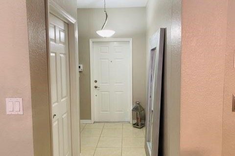Touwnhouse à vendre à Miramar, Floride: 3 chambres, 162.67 m2 № 2086321 - photo 13