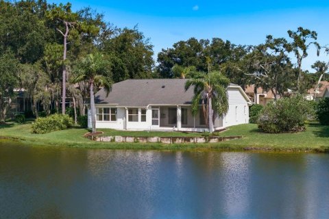 Villa ou maison à vendre à New Port Richey, Floride: 2 chambres, 169.45 m2 № 2324970 - photo 19