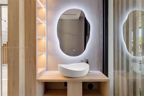Купить виллу или дом в Майами, Флорида 6 спален, 476.68м2, № 2030388 - фото 20