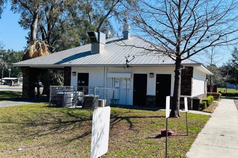 Commercial property in Chiefland, Florida 118.91 sq.m. № 1513900 - photo 14