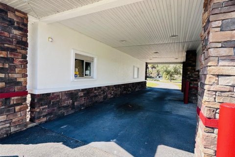 Commercial property in Chiefland, Florida 118.91 sq.m. № 1513900 - photo 5