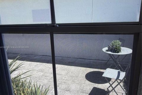 Villa ou maison à vendre à Pembroke Pines, Floride: 3 chambres, 128.11 m2 № 1941541 - photo 16